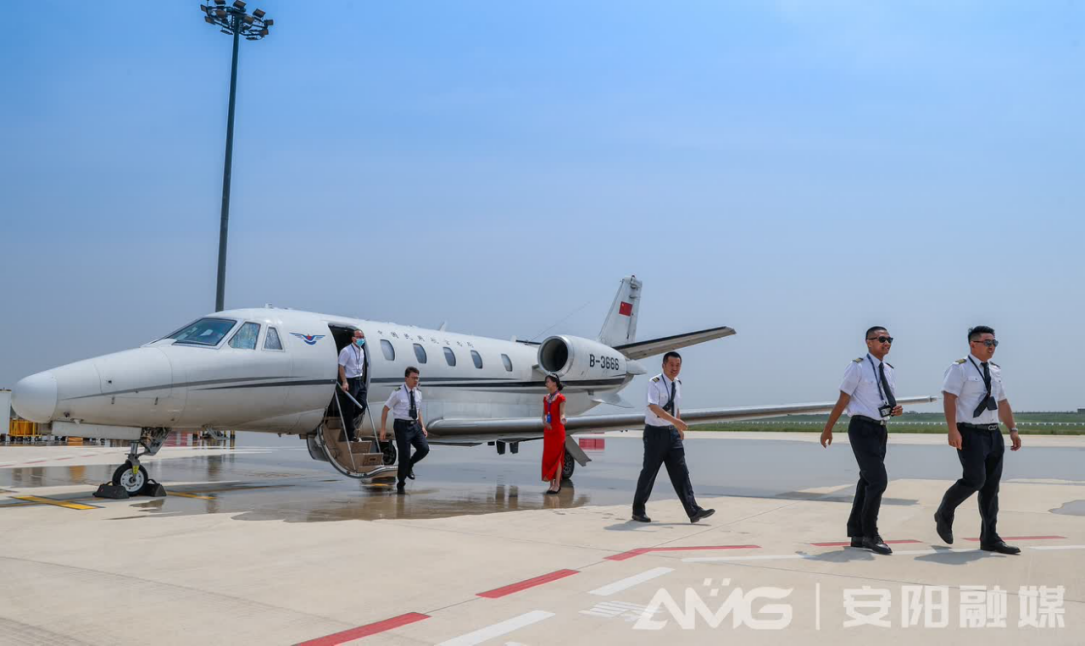 “奖状C560”到了！安阳红旗渠机场迎来首架校验飞机