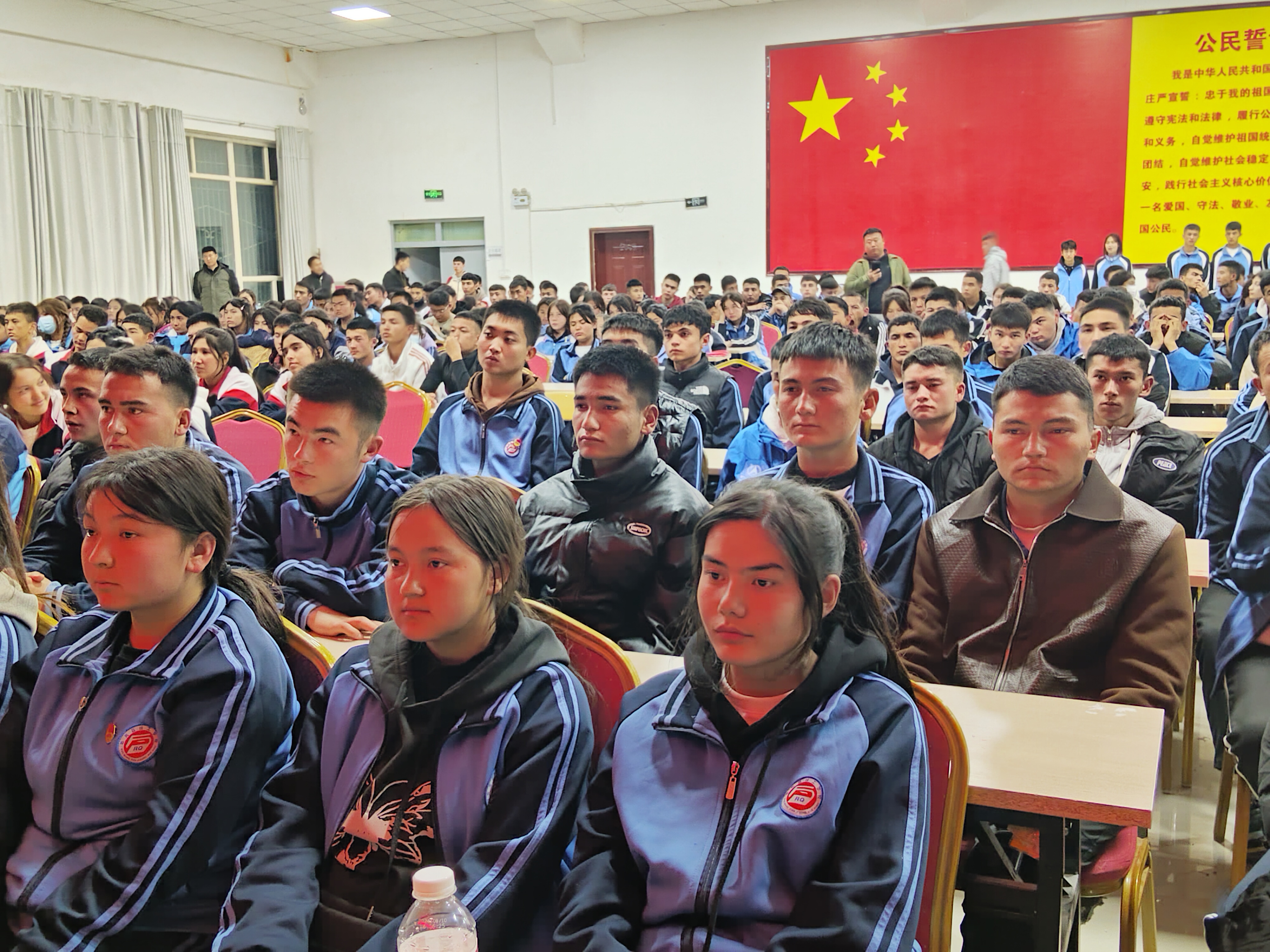 活动现场1.jpg