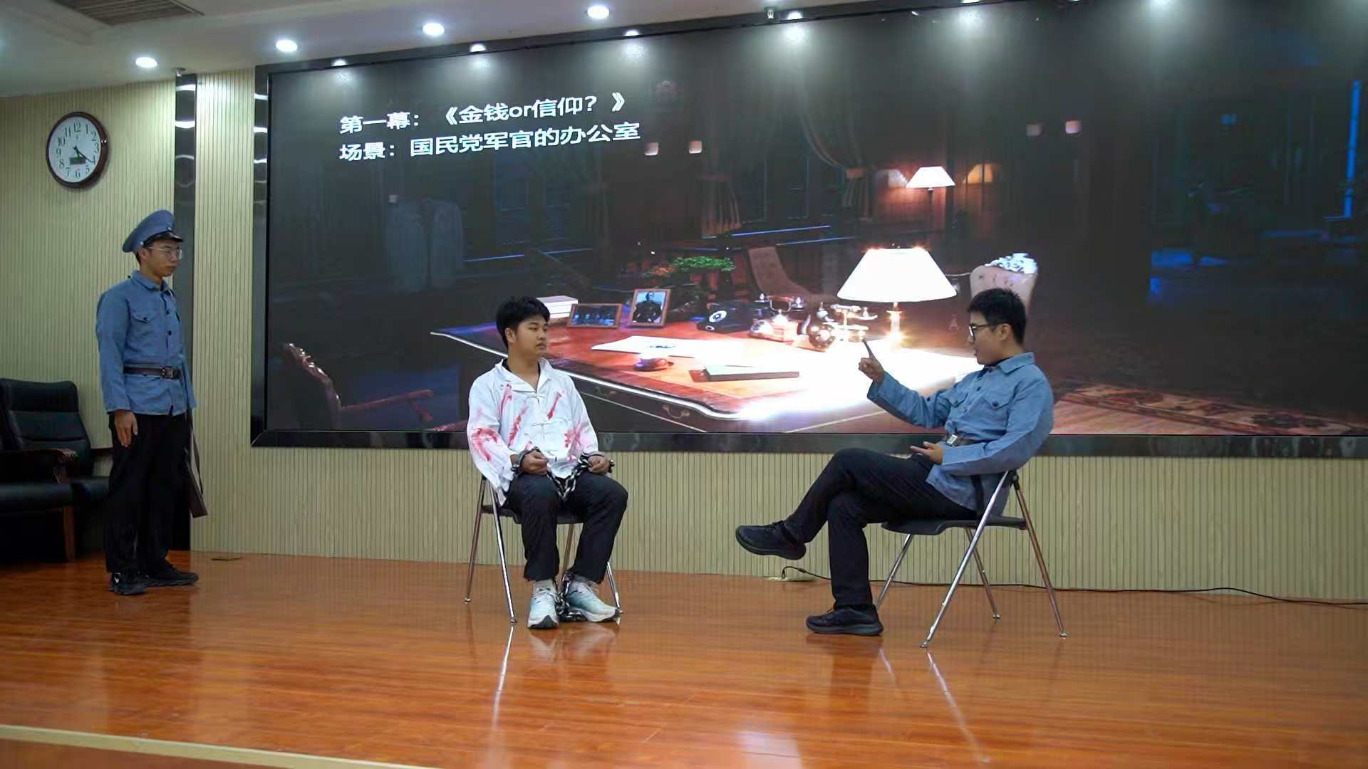 为深入推进党建带团建工作,近日,尉犁县委组织部党总支携手尉犁县团委、红十字会联合党支部开展“党旗映天山”暨“党建引领青年行 党群联动促发展”主题党日活动,50余名党员干部及各乡镇团委书记参加活动。 (1).jpg 为深入推进党建带团建工作,近日,尉犁县委组织部党总支携手尉犁县团委、红十字会联合党支部开展“党旗映天山”暨“党建引领青年行 党群联动促发展”主题党日活动,50余名党员干部及各乡镇团委书记参加活动。 (1).jpg