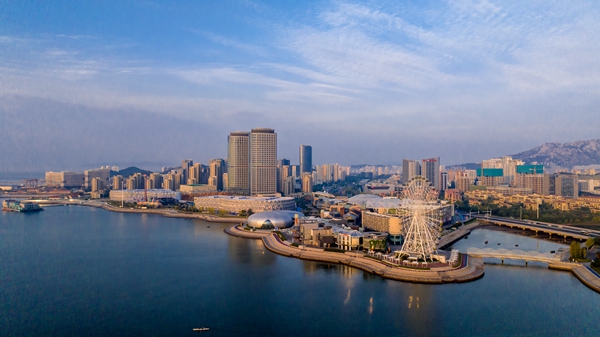 青岛嘉年华2.jpg