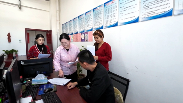 新疆巩留：减负赋能激活力人社服务提效能3.jpg