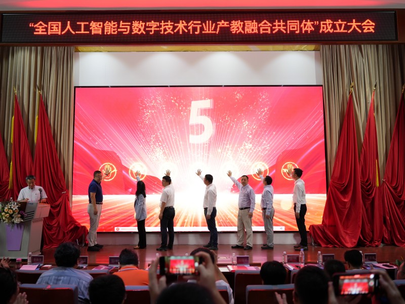 微信图片_20260417170704_1779_946.jpg 微信图片_20260417170704_1779_946.jpg