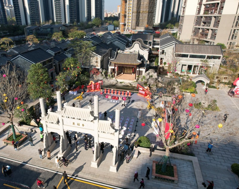 完善城市建设与历史文化保护传承体系。图为文冲幸福里。.jpg