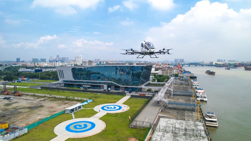 亿航未来城穗港码头飞行基地。.jpg